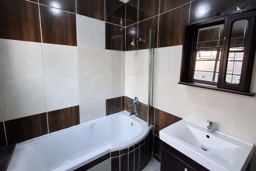 3 Bedroom Property for Sale in Sasolburg Ext 11 Free State